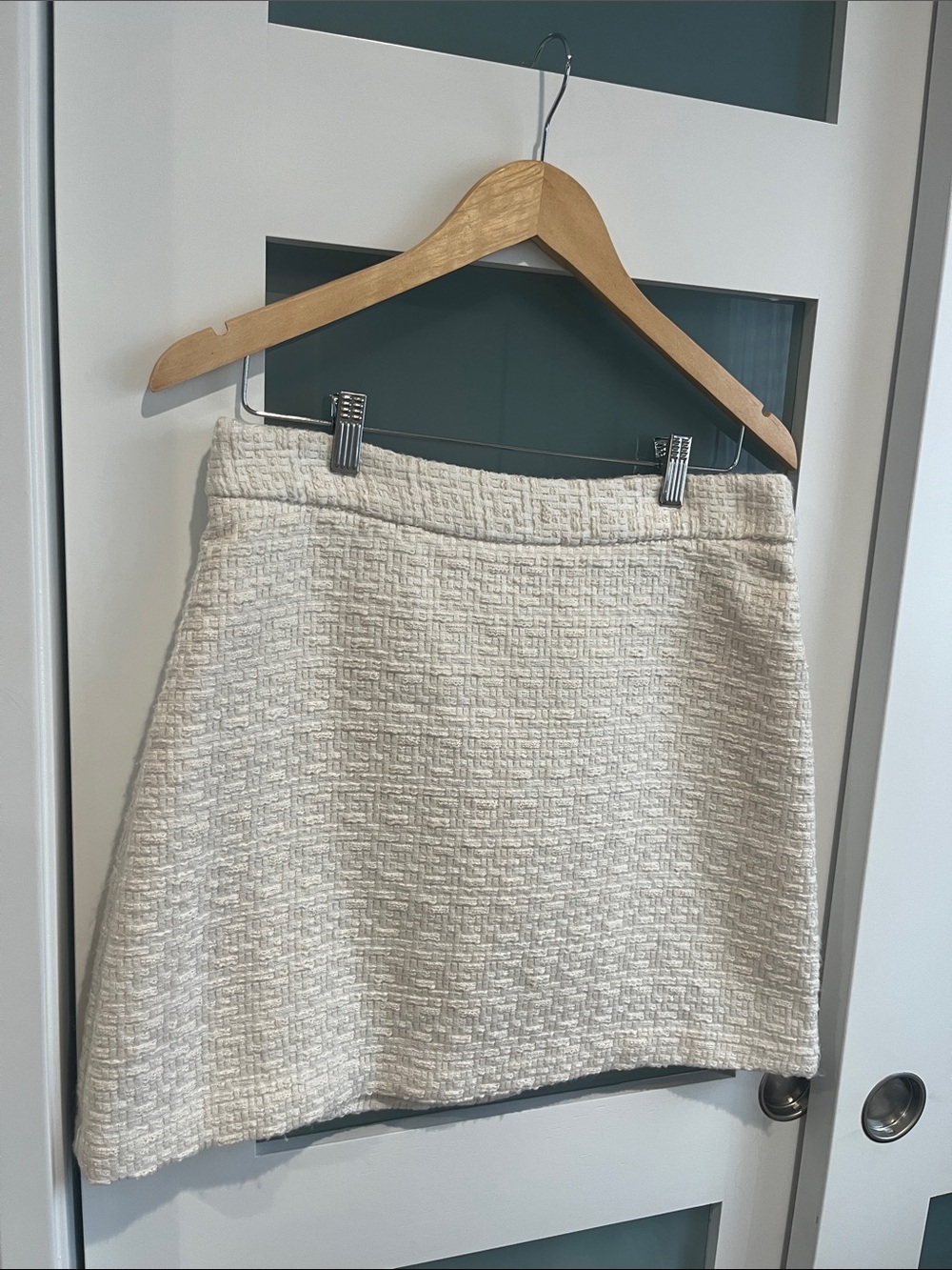 H&M Cream Textured Tweed A-Line Mini Skirt